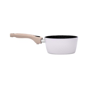 petite casserole antiadhésive design martelé