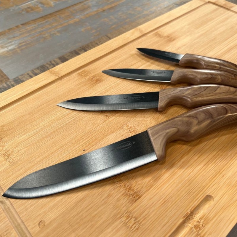 Couteaux à lame noire en céramique manche effet bois Durandal